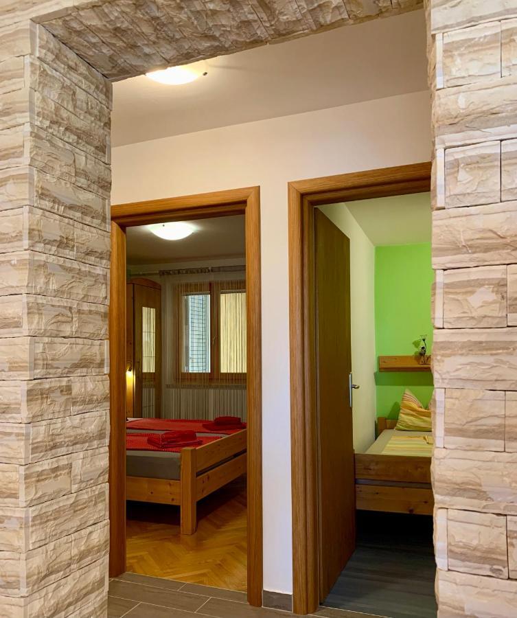 Apartments 4Mios Ražanac 外观 照片